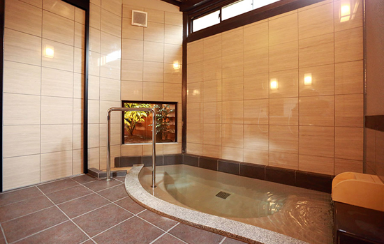 Private Baths (Taicho no Yu & Garyo no Yu)