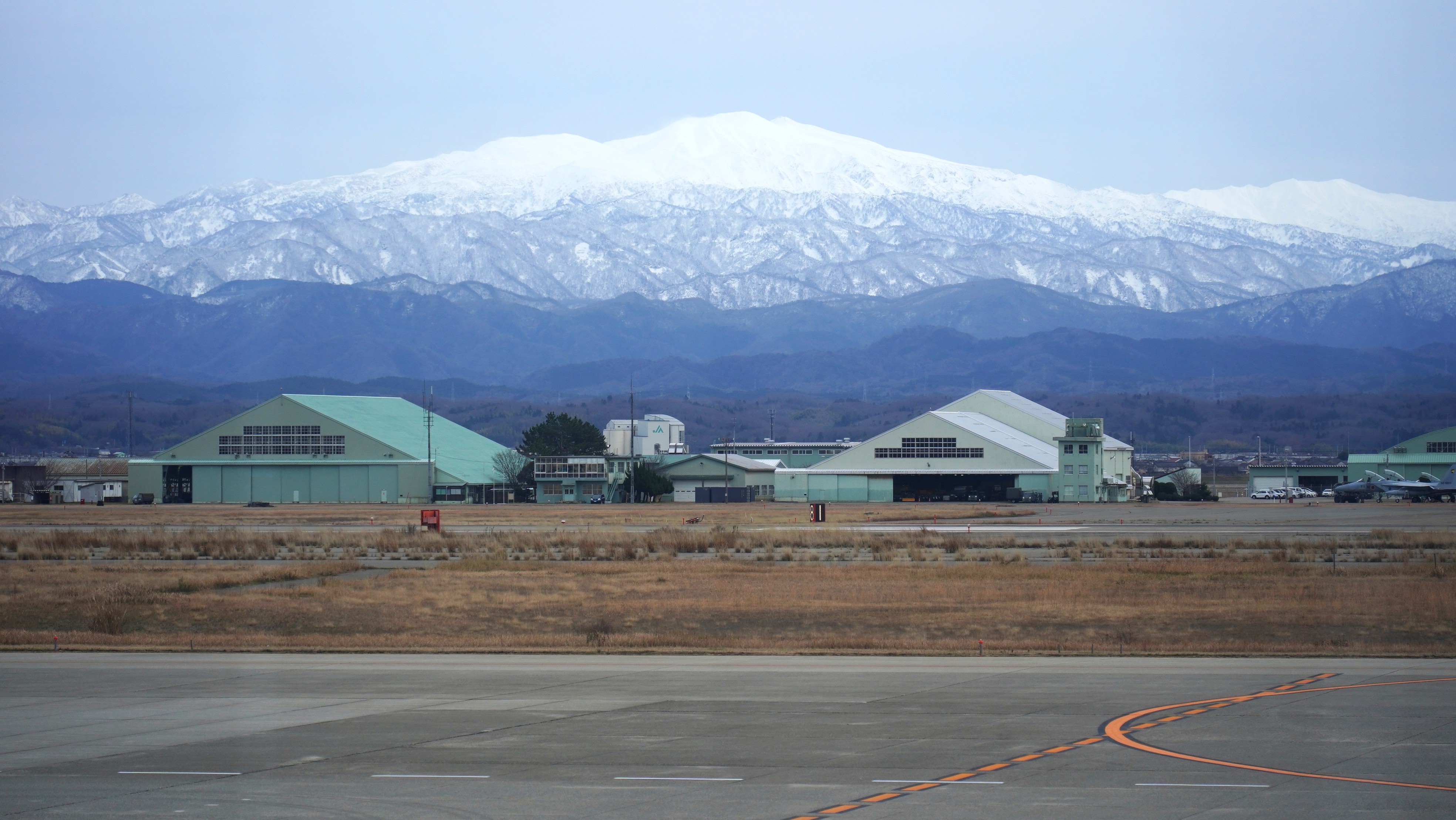 ①大屯・新高・阿里山・次高タロコ②富士箱根③十和田④日光⑤大山・瀬戸内海　銭単位 四季折々の里山に佇む露天風呂で山中の名湯を堪能できる温泉ホテル